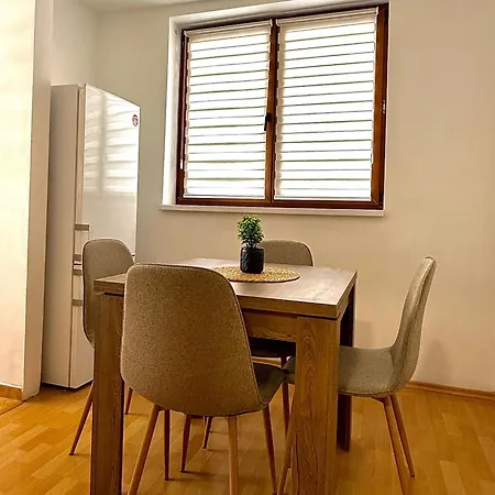 Apartment Shams