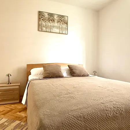 Shams Apartment
